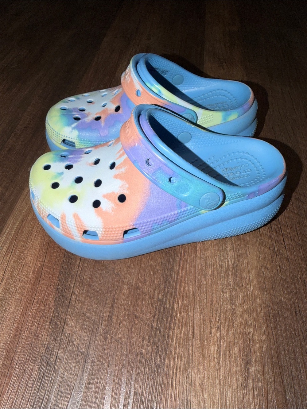 Crocs Cutie Crush Tie Dye Platform Slip-On Shoes Size C13 - Picture 3 of 6